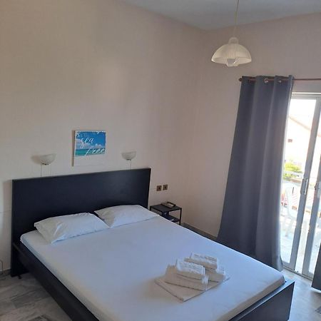 Golden Beach-Tsianis Apartments Néa Meságkala 외부 사진